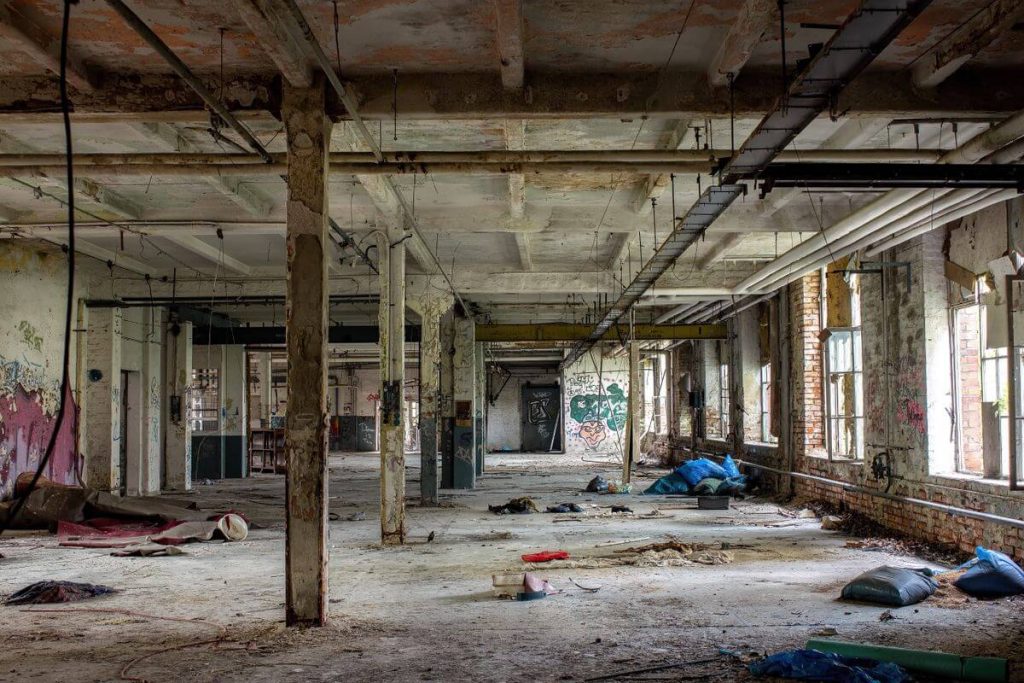 Hidden Cost of Dirty Warehouse Floors