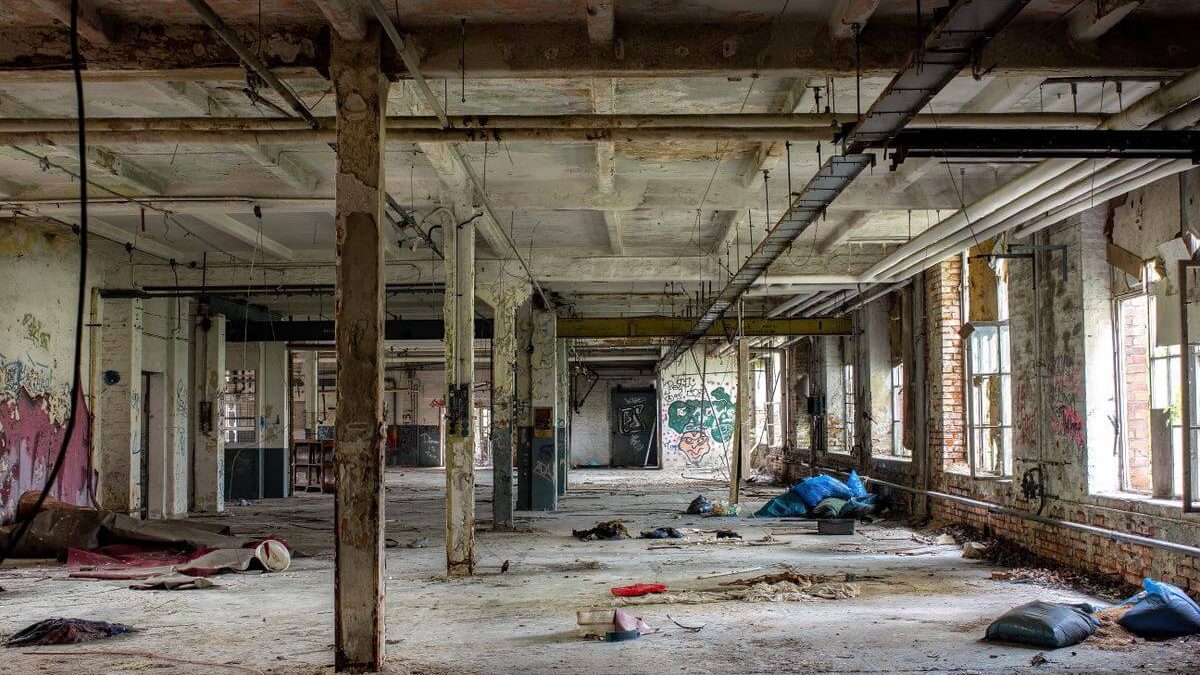 The Hidden Cost of Dirty Warehouse Floors