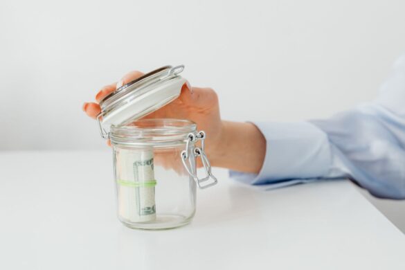 How to Build an Emergency Fund From Scratch