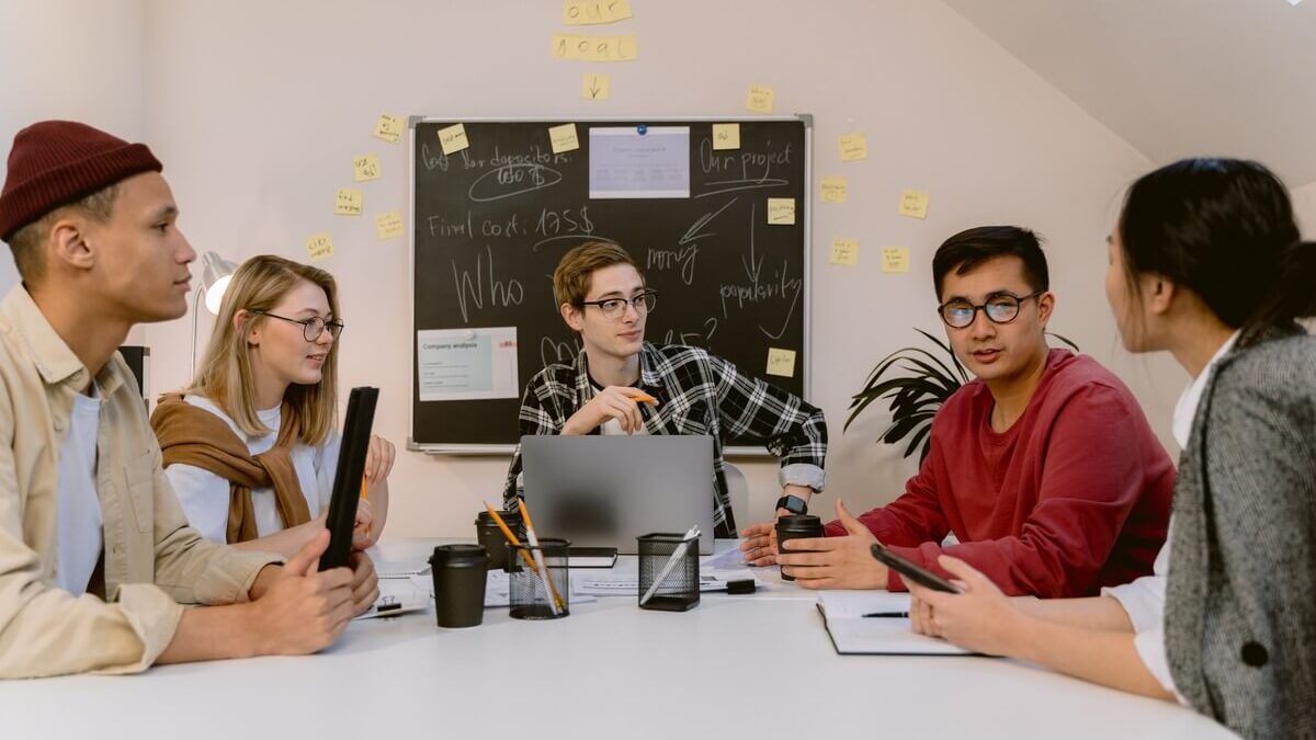 How Better Workflows Can Improve Efficiency and Employee Productivity