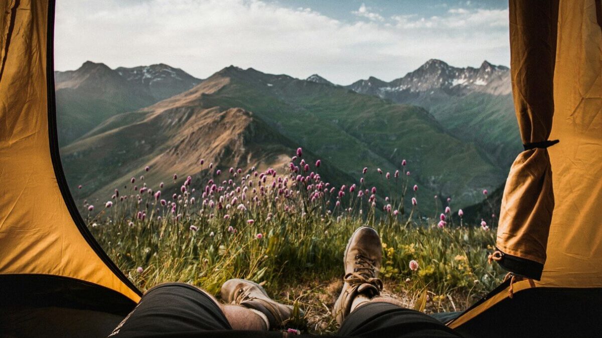 Unplug and Recharge: The Benefits of Outdoor Adventure Getaways